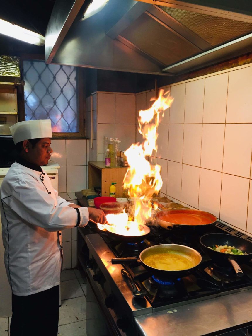 curry_house_prague_chef
